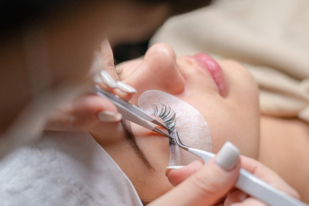 YC Lashes and Nails, Sant Pere, Provincia de Barcelona