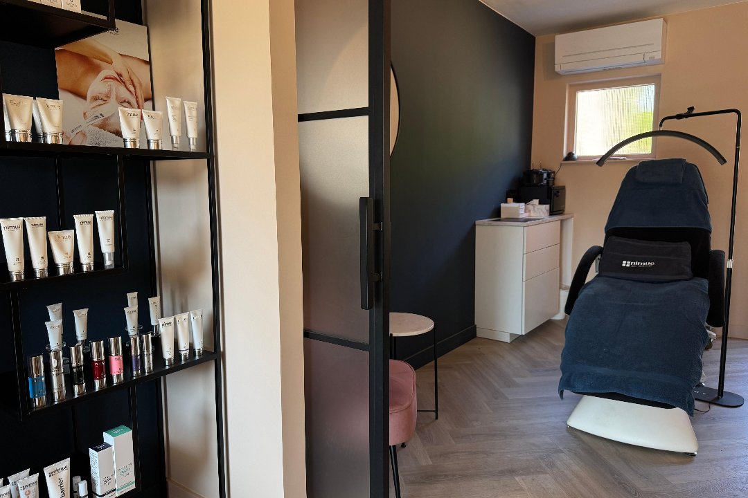 Permanent Touch, Rijen, Noord-Brabant