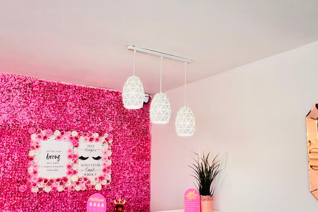 Lush Nails & Beauty Bar, Freemantle, Southampton