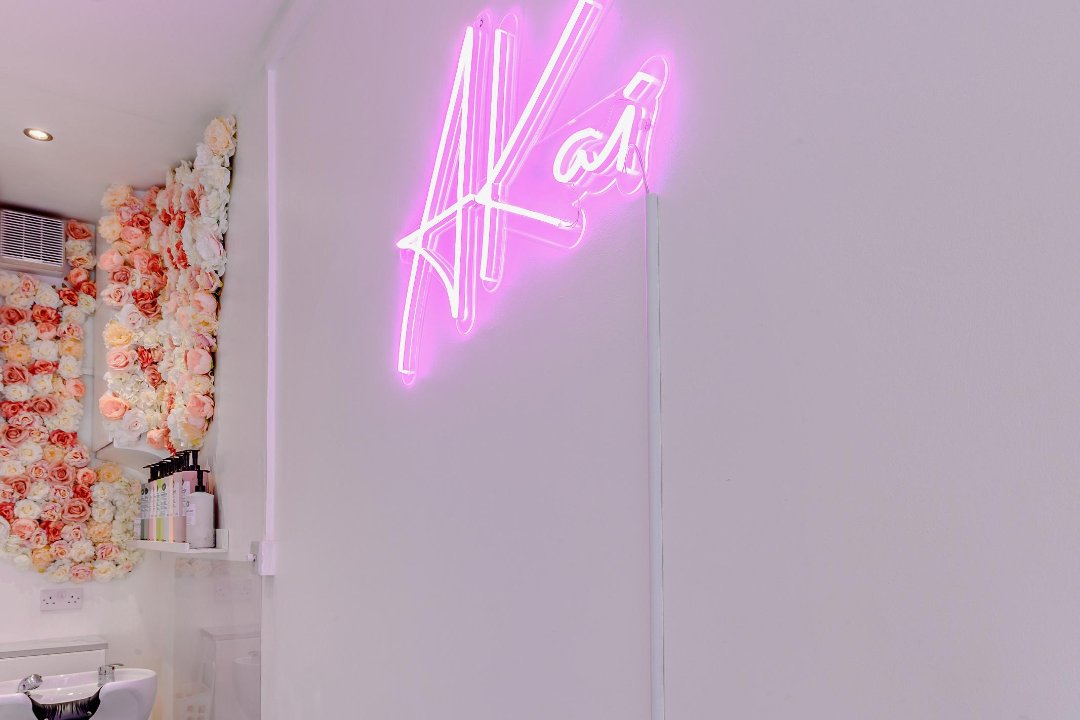 Akai Hair Salon (Ladies Only Salon), St Johns Wood, London