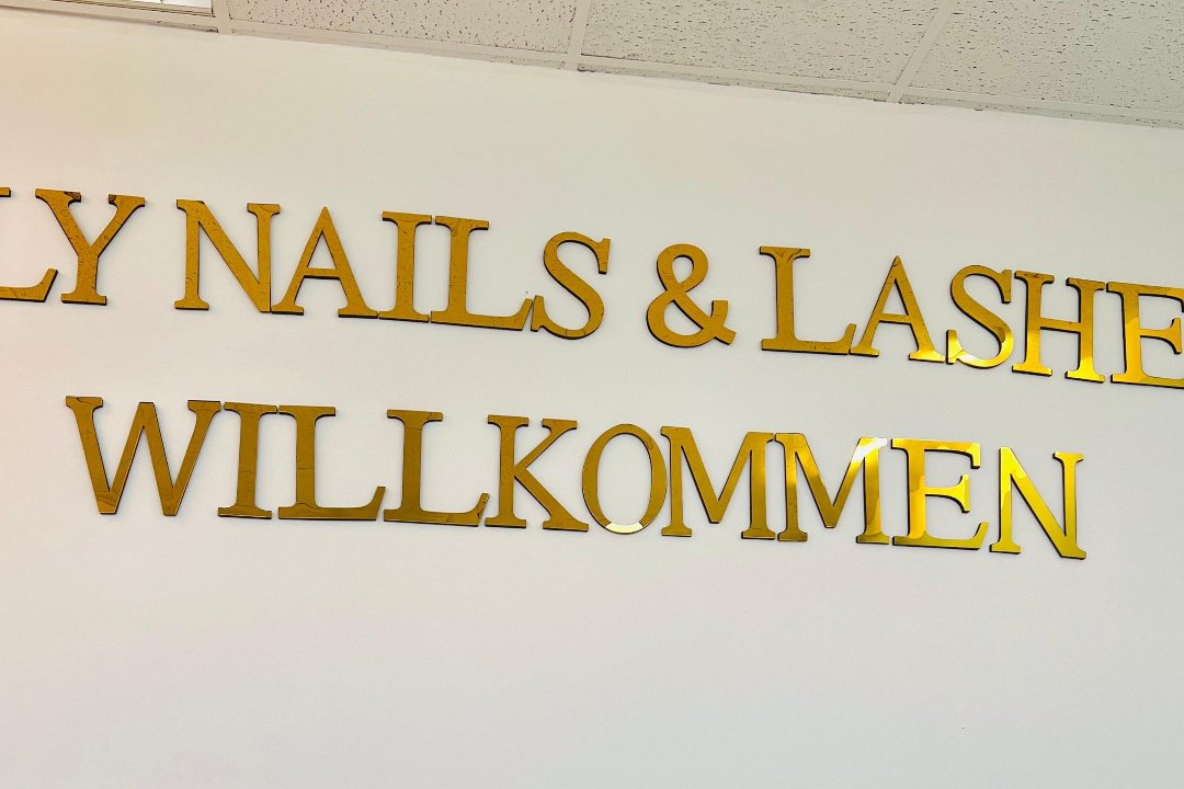 Ly Nails & Lashes, Spandau Altstadt, Berlin