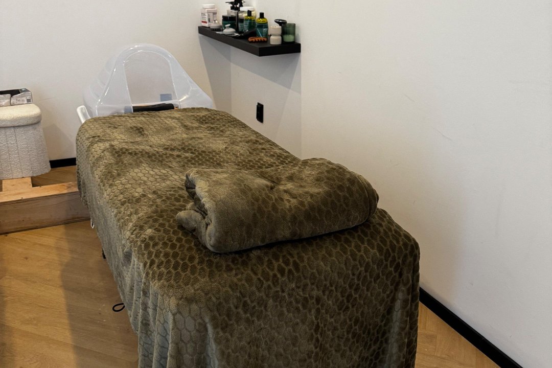 Japanese head spa Almere B.V., Hogekant, Almere