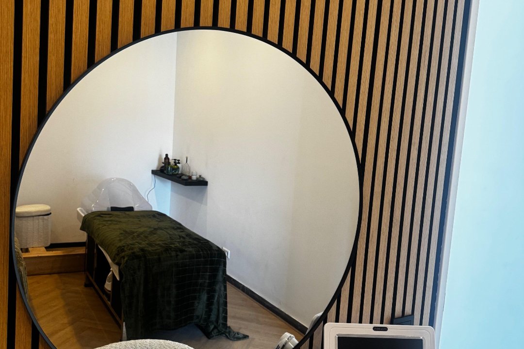 Japanese head spa Almere B.V., Hogekant, Almere