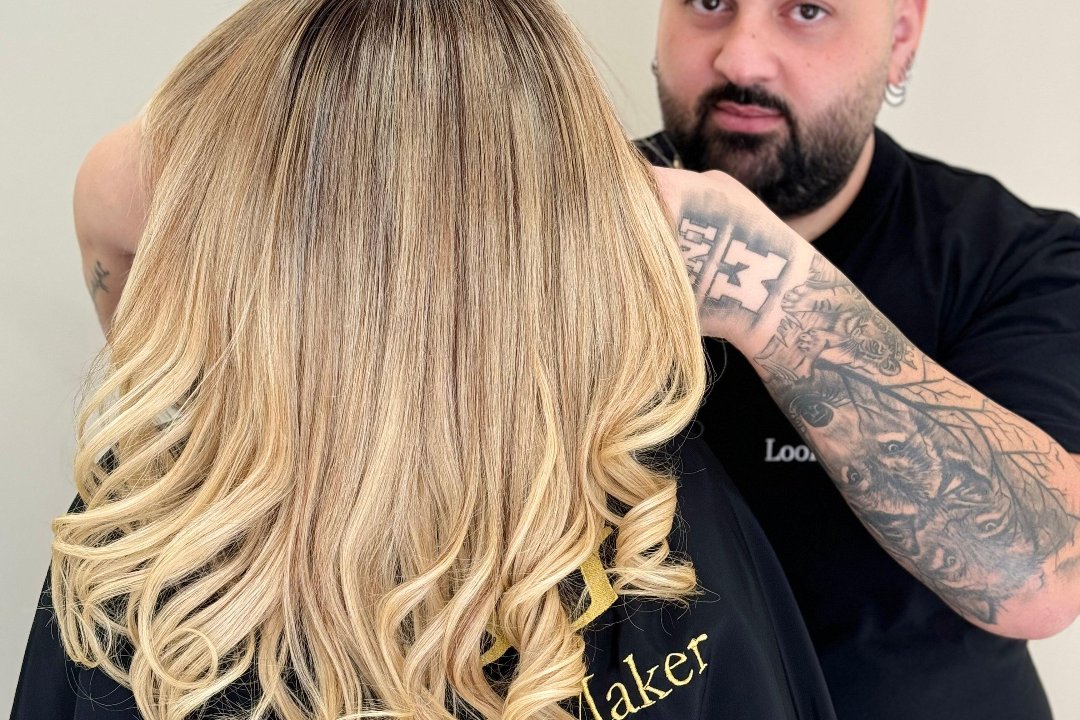 CG Lookmaker, Volla, Napoli