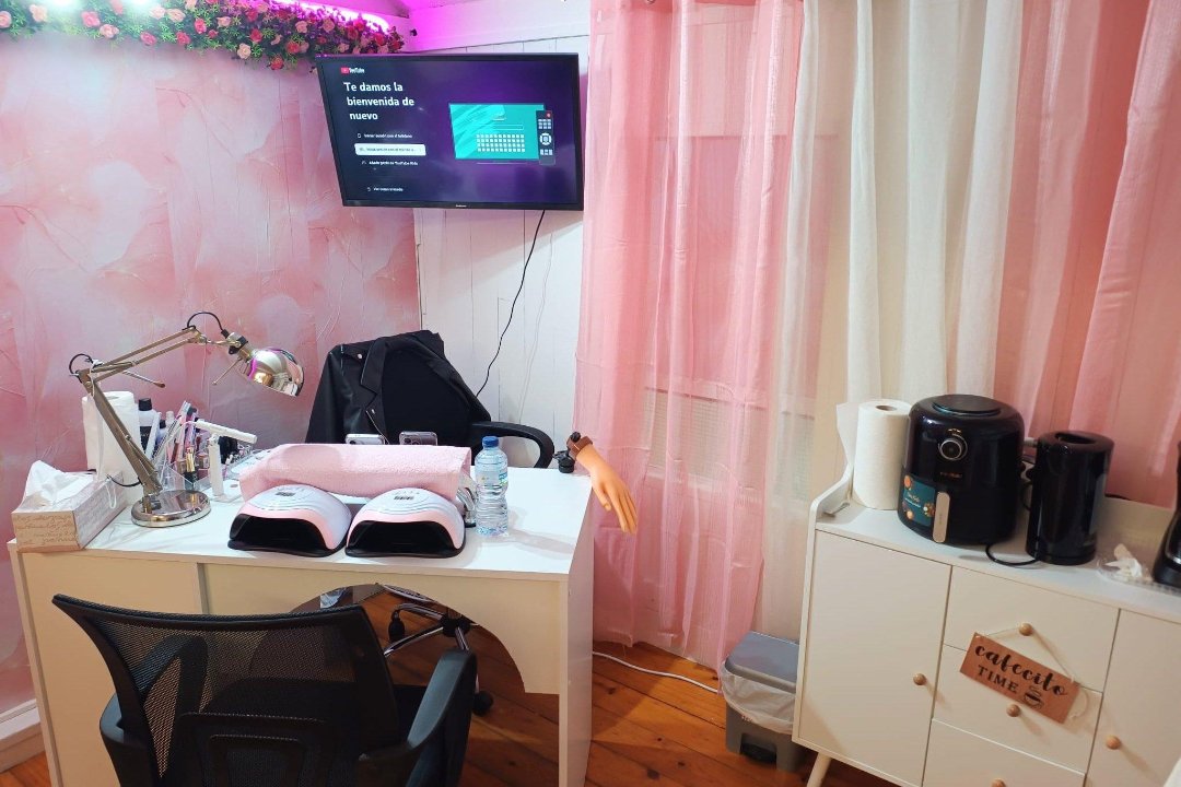 Yenny Cordero Nails, La Nova Esquerra de l'Eixample, Barcelona