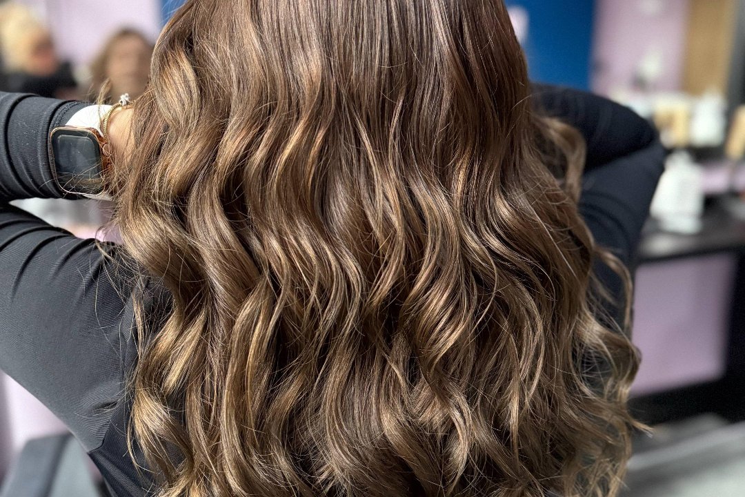 Mr Luxury Hair by Monika, Paul Krugerstraat, Rotterdam