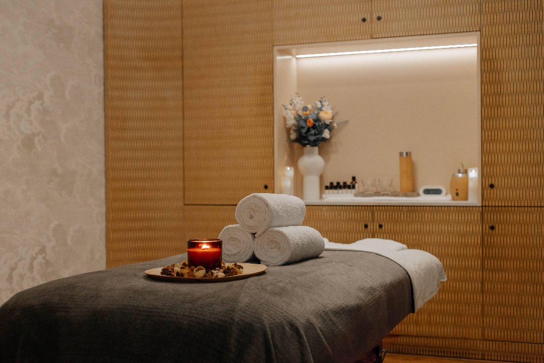 Essence Spa Sarphatistraat, Amsterdam-Centrum, Amsterdam
