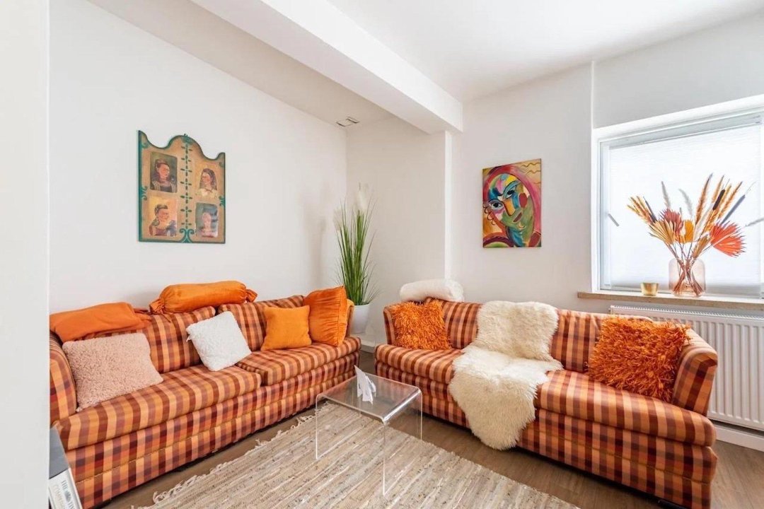 Anti-Cellulite & Therapeutische MASSAGE Hamburg, Innenstadt, Hamburg