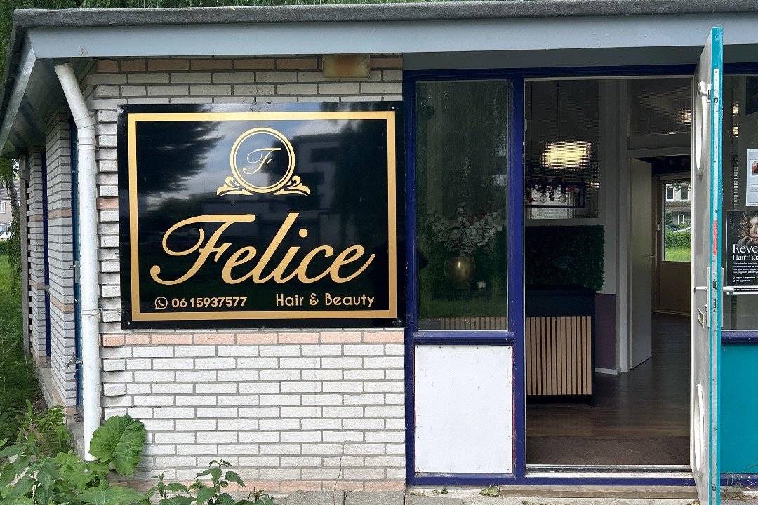 Felice Hair, Tussen de Vaarten Noord, Almere