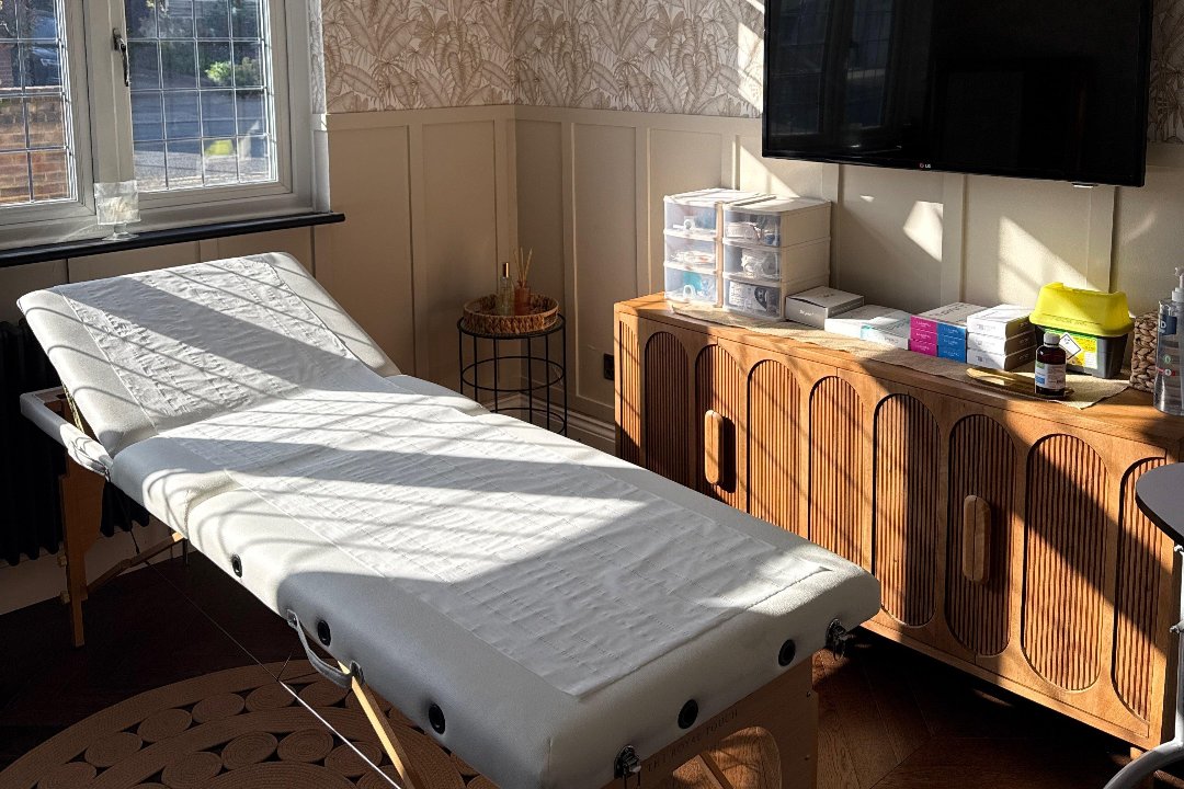 Refine Aesthetics & Beauty, Cranham, London