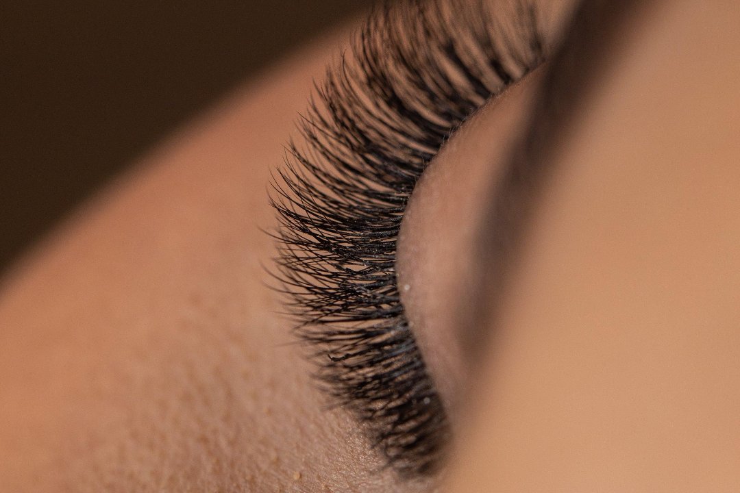 CatLashes Rocafort Extensiones de Pestañas, Arenas, Barcelona
