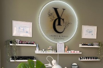 YC Lashes and Nails