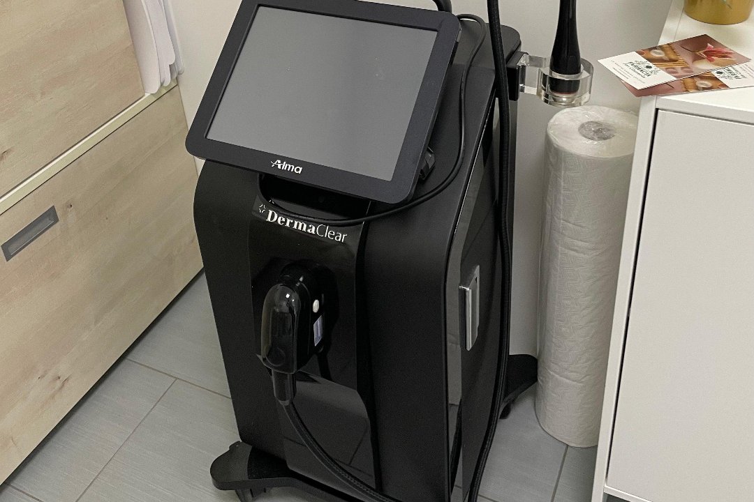 Farmacia San Clemente, Seveso