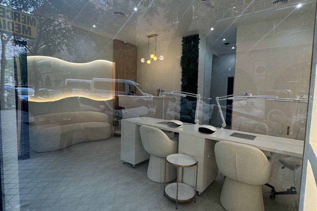 Maison Beautys estética avanzada, Marqués de Urquijo, Madrid