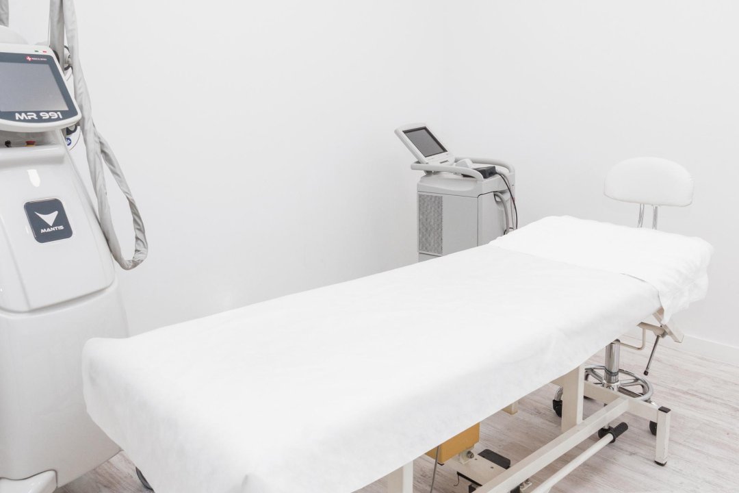 Dermalounge Düsseldorf GmbH, Stadtmitte, Düsseldorf