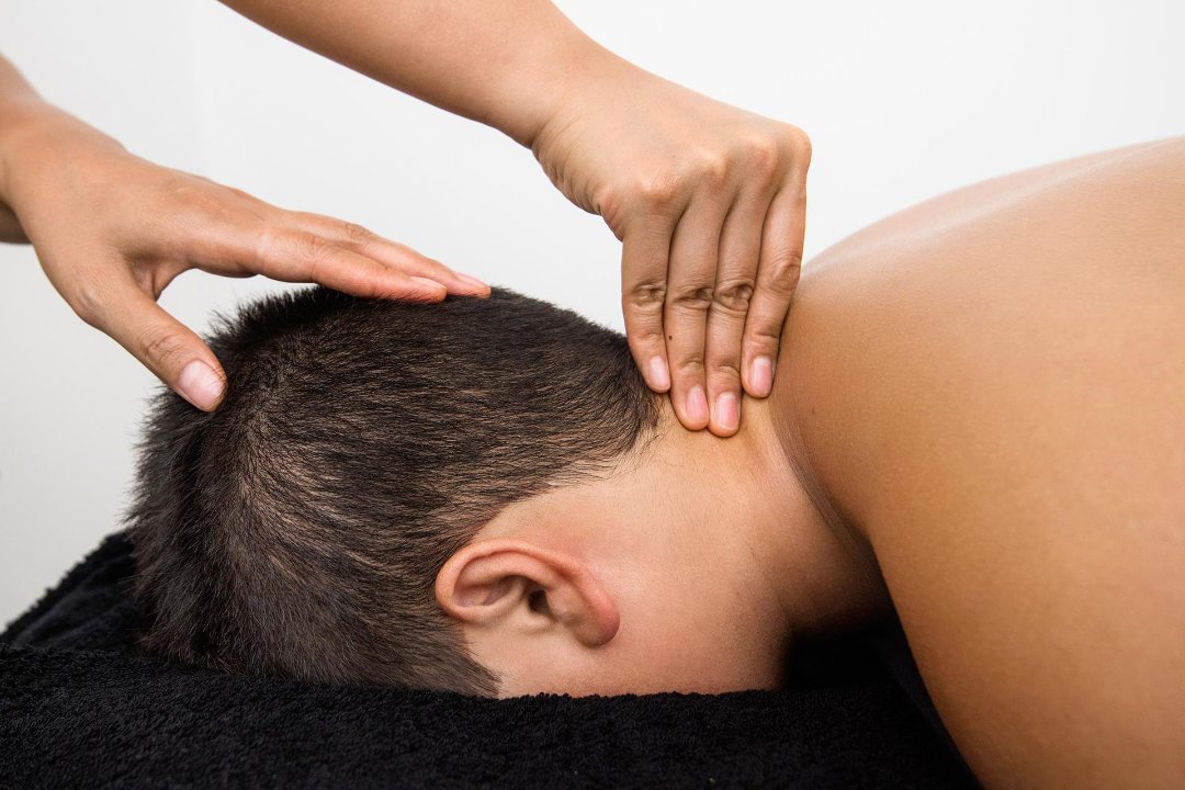 Floww Massage Studio, Ginneken, Breda