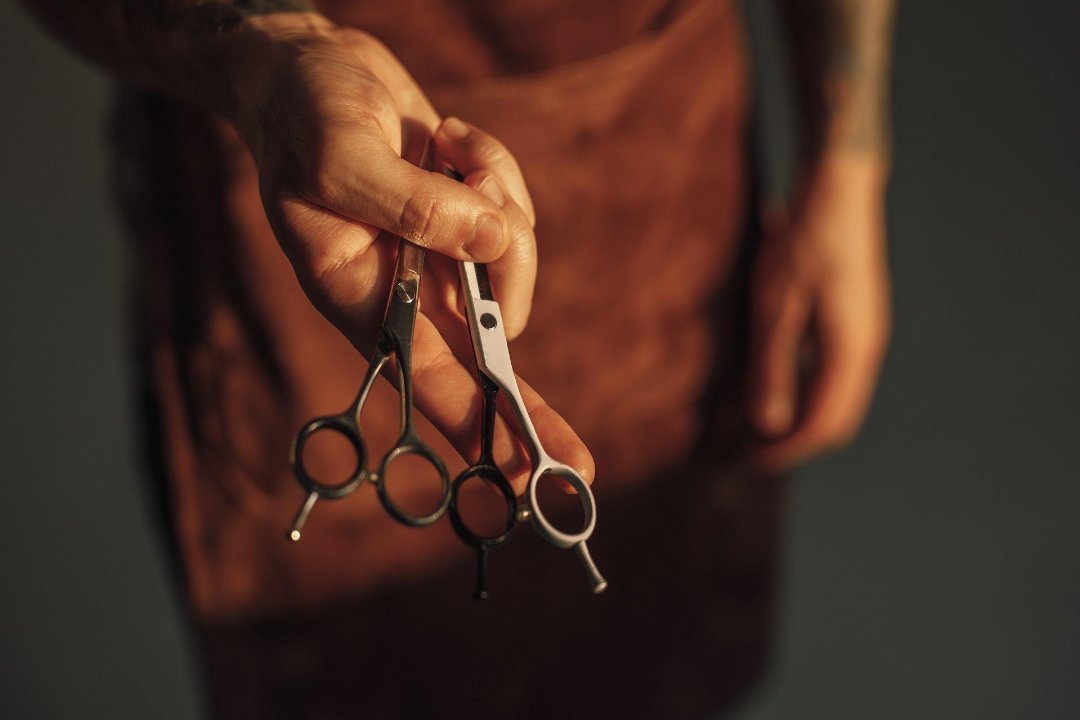 Checho Barber  3, Carabanchel Bajo, Madrid