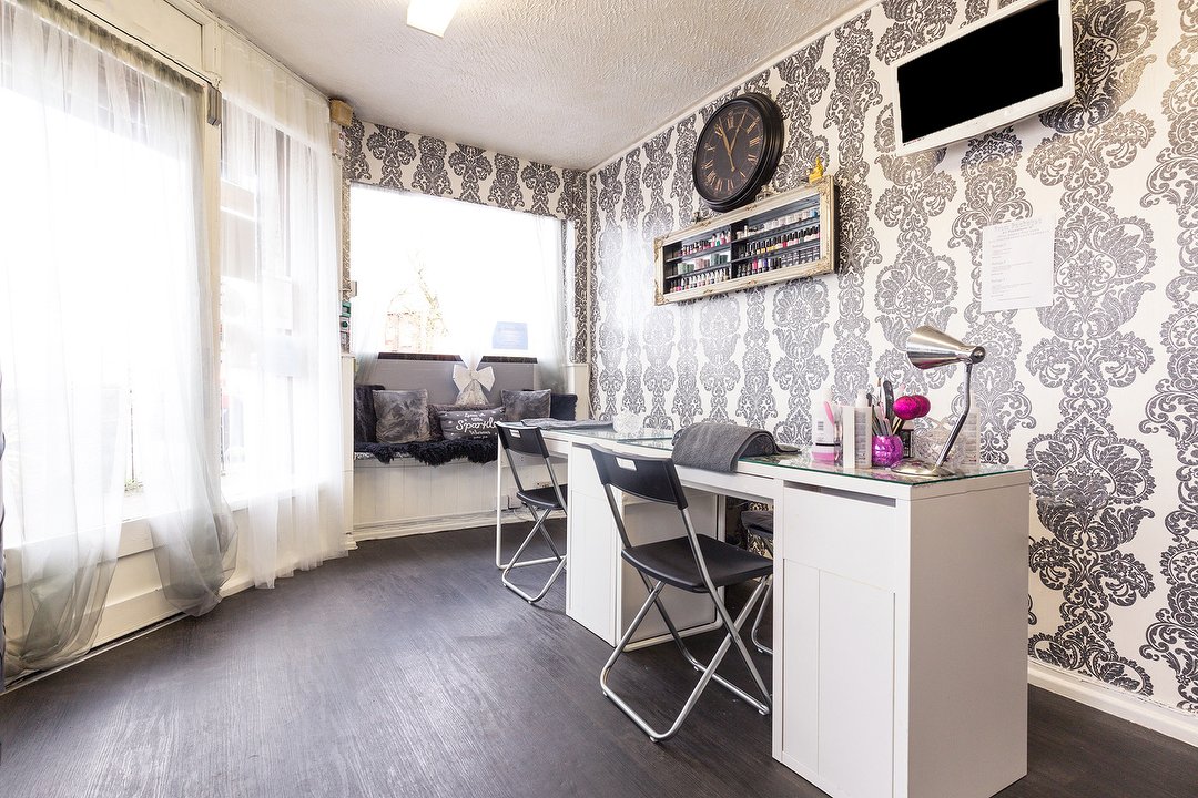 Transform U Beauty Salon, Debdale, Manchester