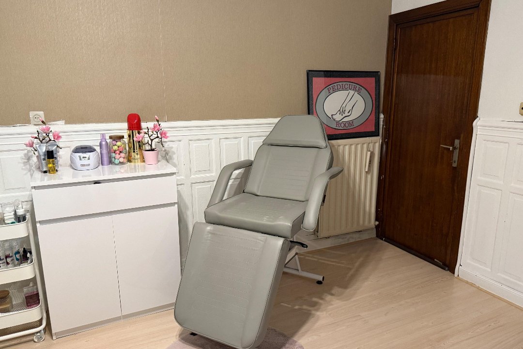 Pedicure room, Lier, Antwerp province