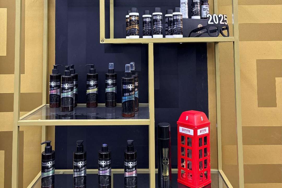 Carlos Flow Barbershop, Os Mallos, A Coruña
