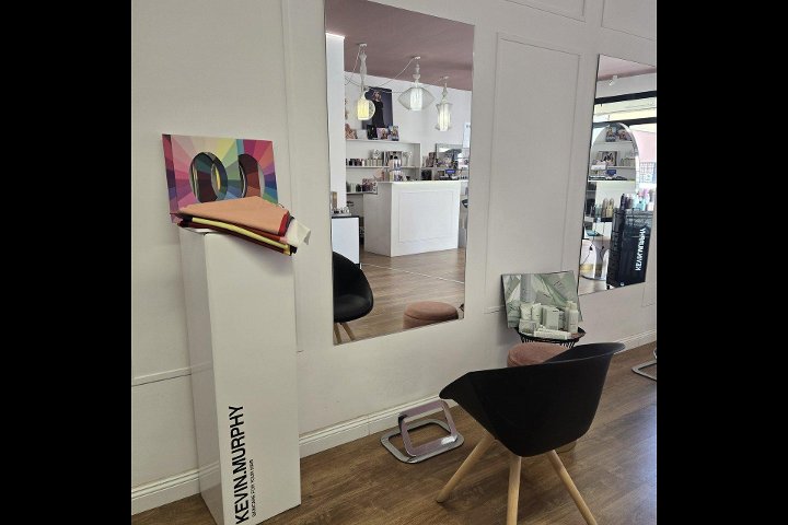 Key 4 Beauty - Coiffure Novara - Photo de galerie - OneBooking