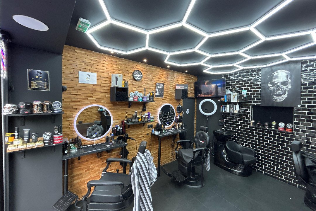 O'16-75 Barber Shop, Rue de Tolbiac, Paris
