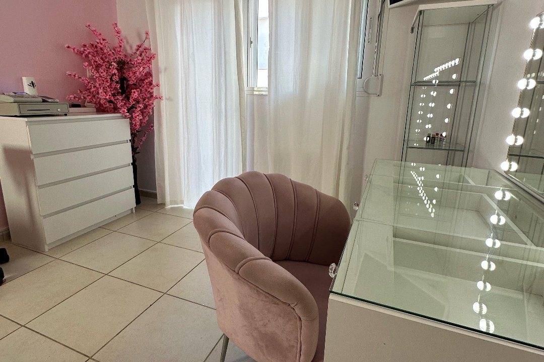 Elina Hair Extension, Metamorphosis Municipality, Αττική