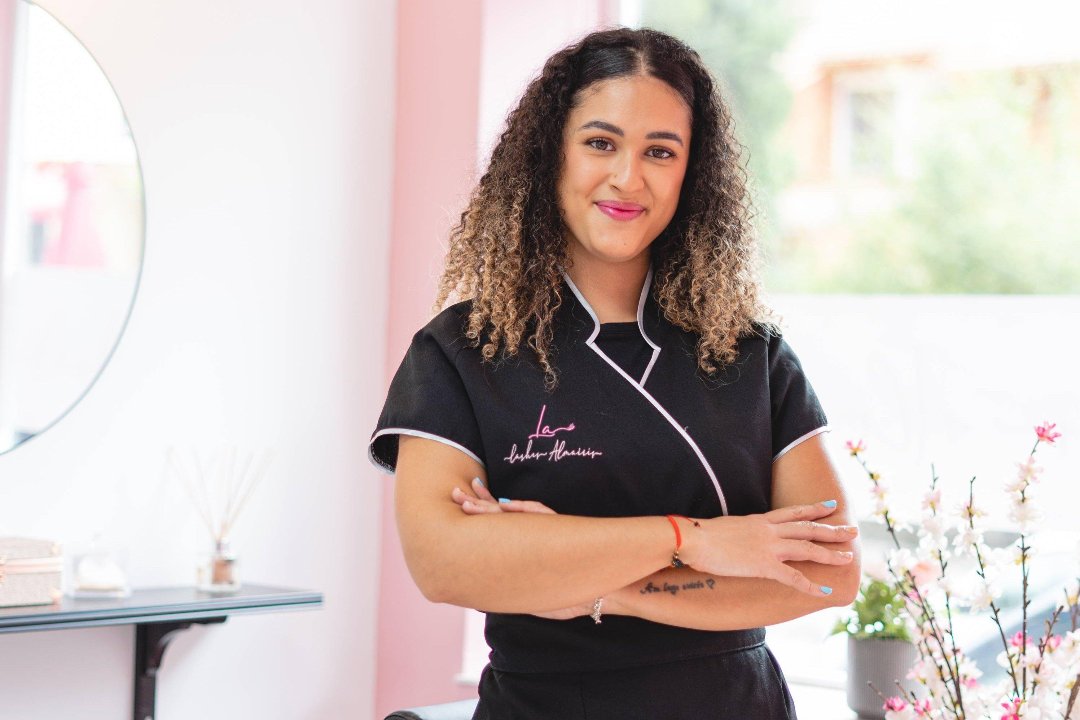 Lashes Almairis, Torrelodones, Comunidad de Madrid