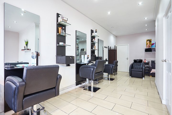 Steph's Hair & Beauty | Hair Salon In Stratford, London - Treatwell