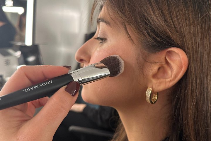 Mirror Beauty Lab - Onglerie Bologna BO - Photo de galerie - OneBooking