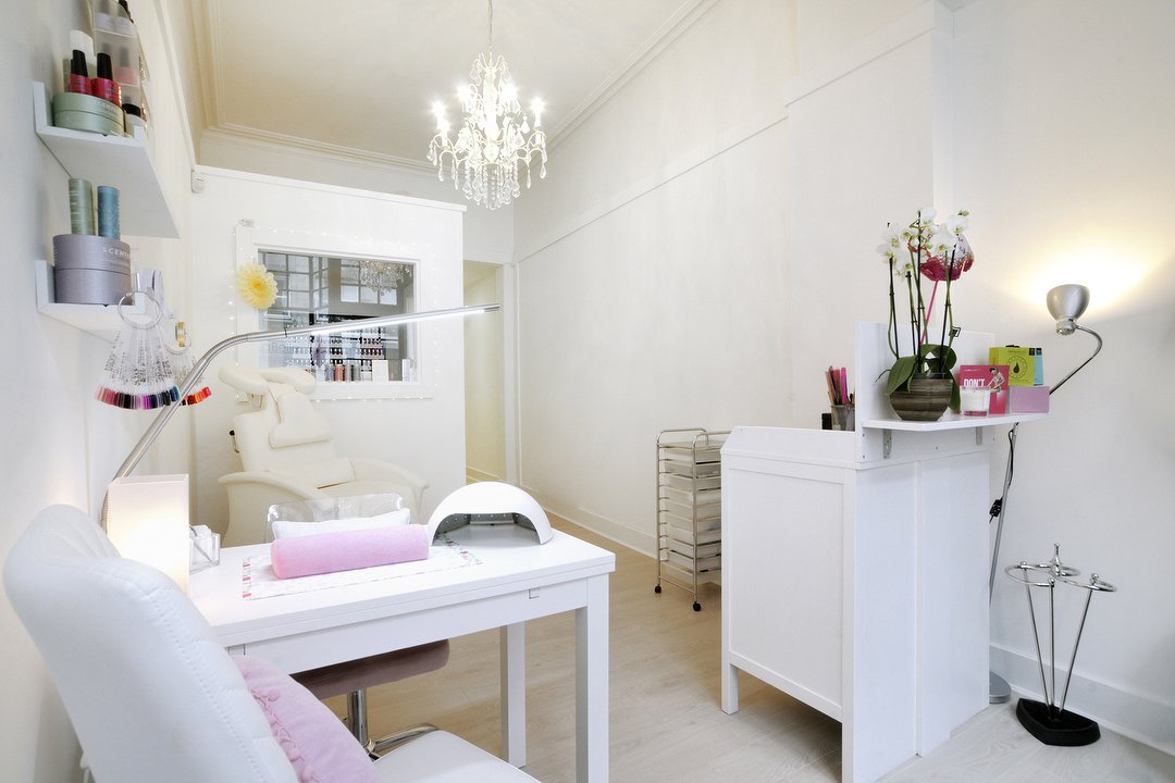 Nail Treatments At Nail Salons And Nail Bars Near Marchmont Edinburgh Treatwell