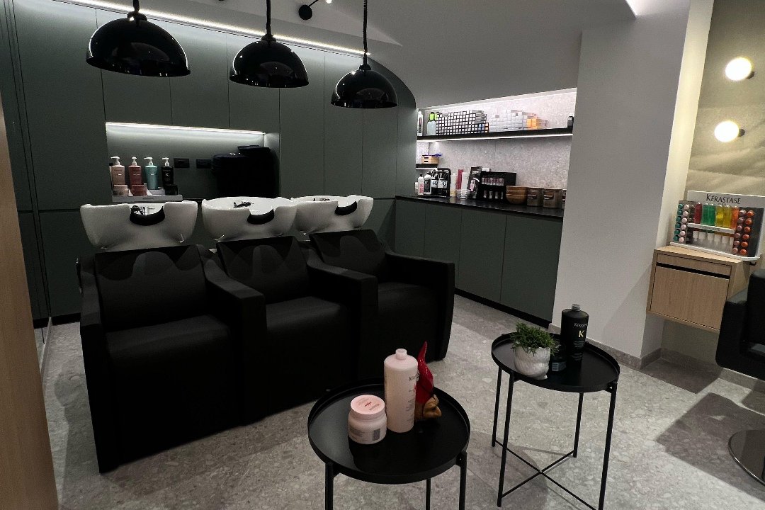 Sugar Parrucchieri, Galleria Umberto, Napoli