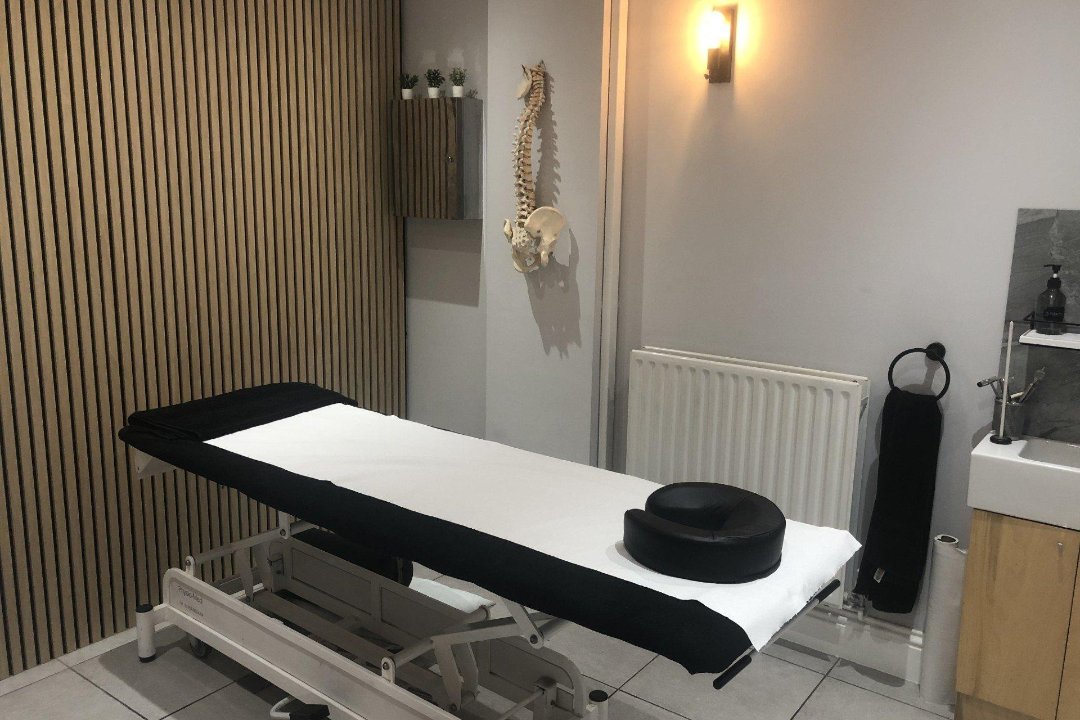 Esher Treatment Centre C/O The 121 Clinic, Esher, Surrey