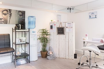 CaReLax Massage, pedicure & manicure
