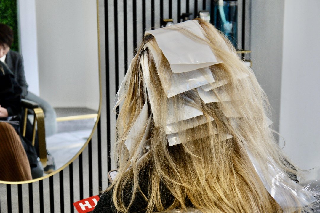 Liohairclub, Walworth road, London