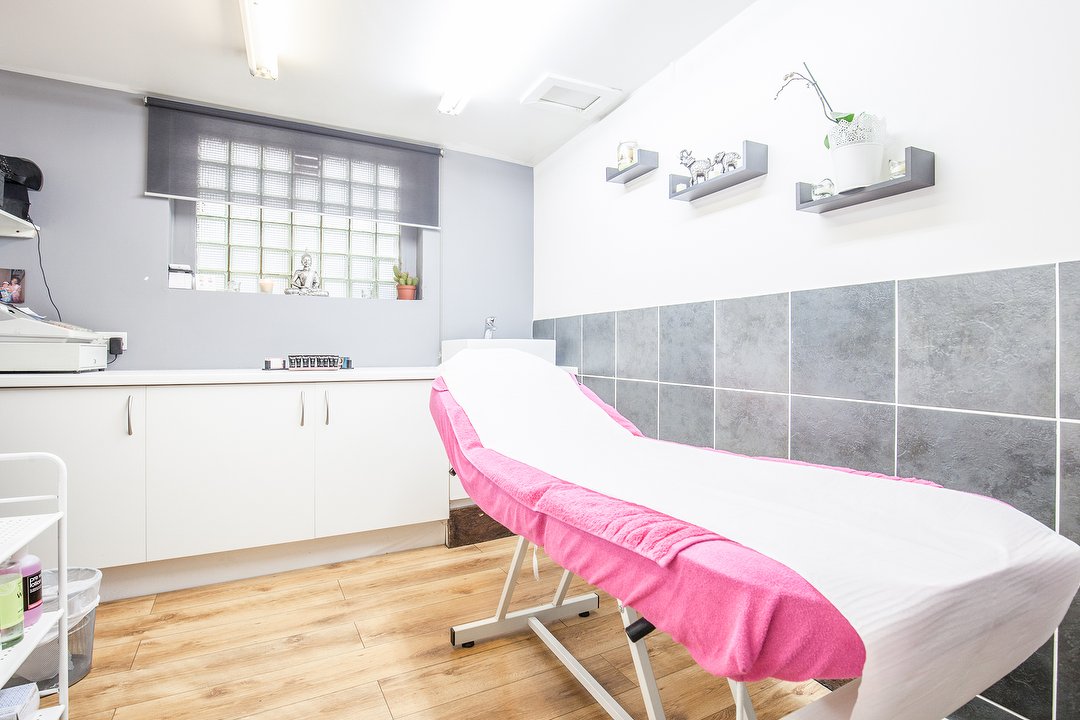 Vania's Beauty Room, Stockwell, London