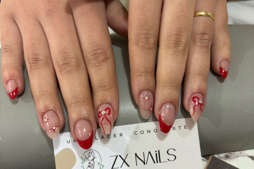 ZX Nails, Plaça de Sanllehy, Barcelona