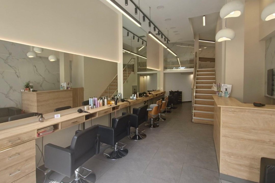 Le Chic Hair & Nails, Ano Toumpa, Thessaloniki