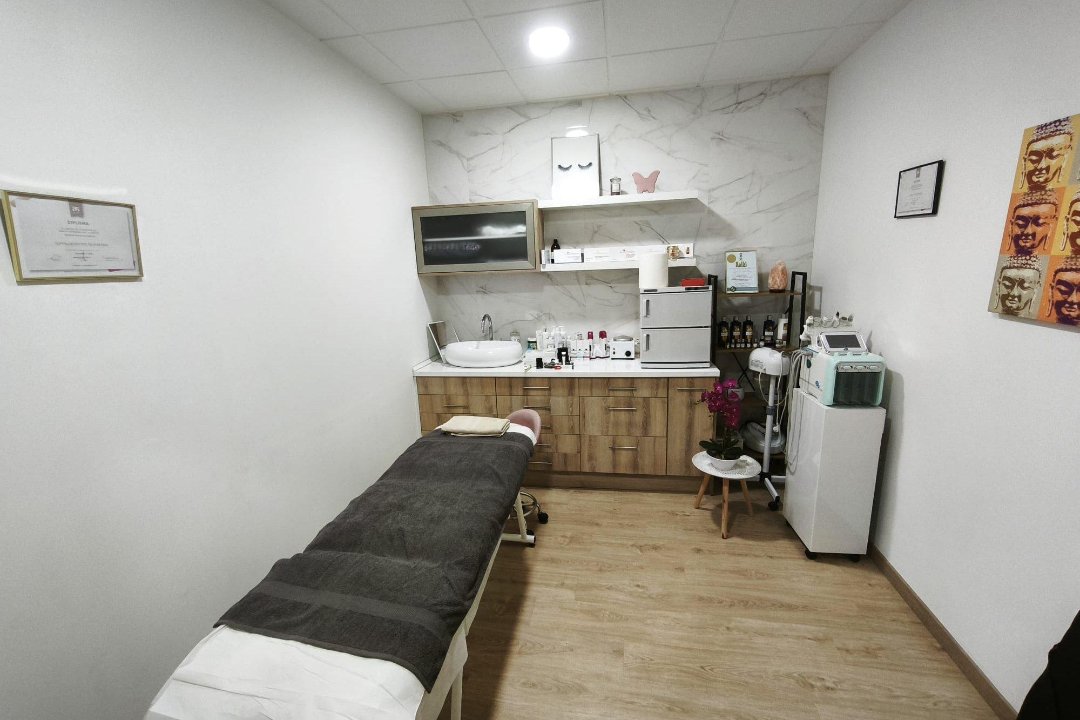 Arcana Holistic, Sector Creu de Barberà, Provincia de Barcelona