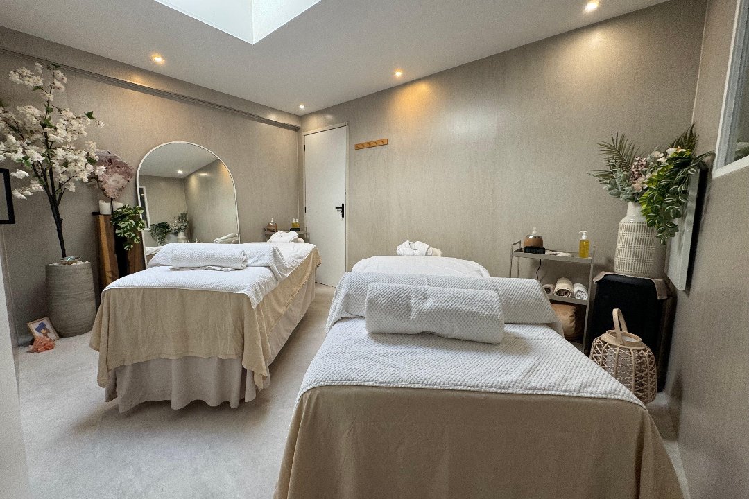 Selah Vie Massage & The Art of Body Sculpting, Mauritsstraat Rotterdam, Rotterdam