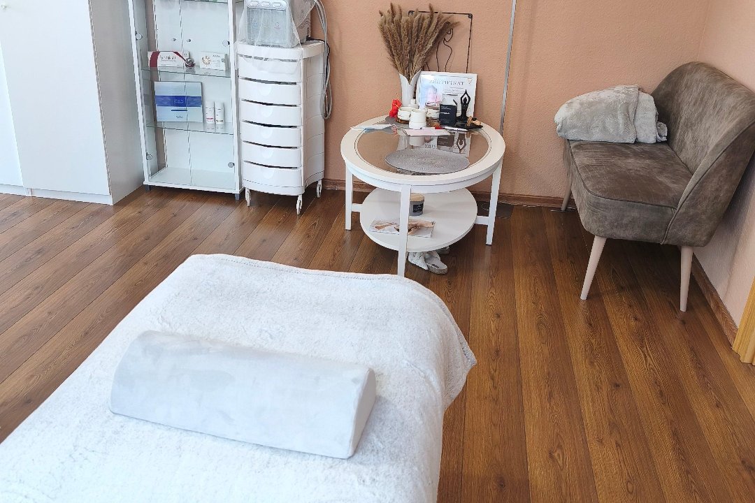 Kosmetikerin Oksana – Hautpflege & Beauty Dresden, Löbtau-Nord, Dresden