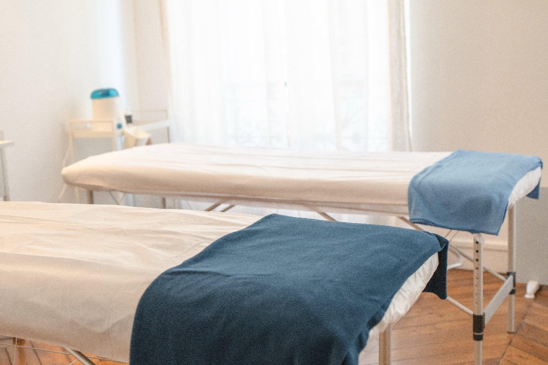 Elite Care Studio - Sofia Inassia, Métro Cluny - La Sorbonne, Paris