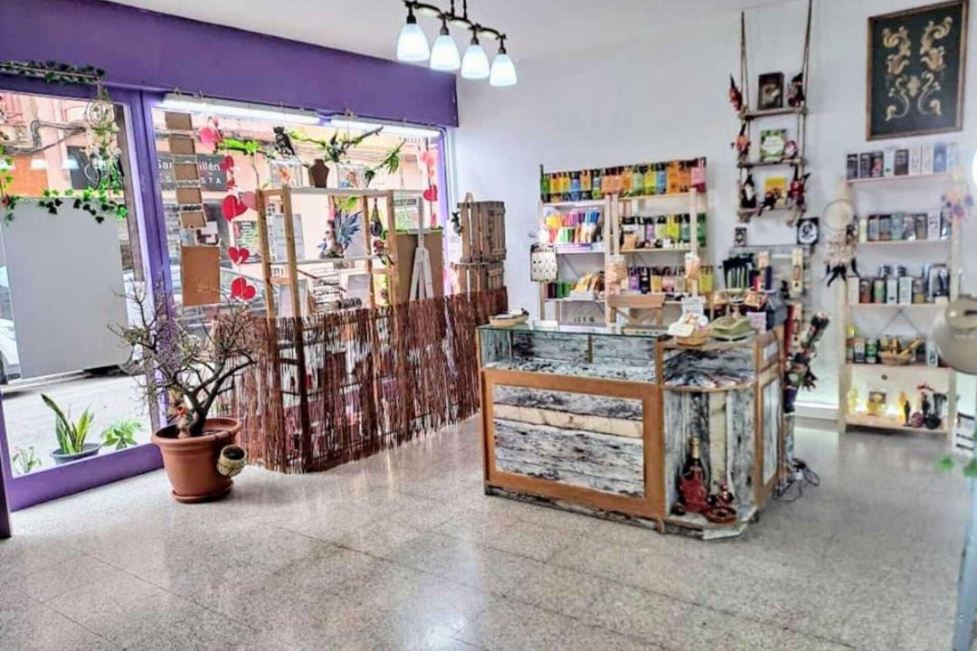 Mystic & Beauty, Progrés, Badalona