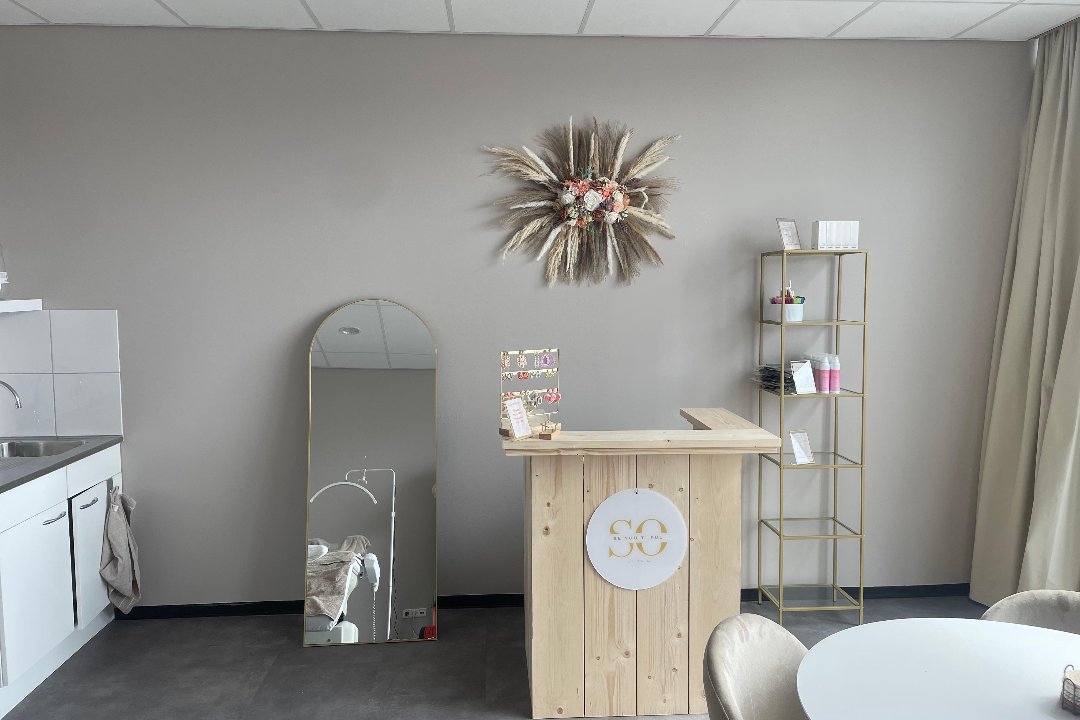 So beYOUtiful by Jaim, Maassluis, Zuid-Holland