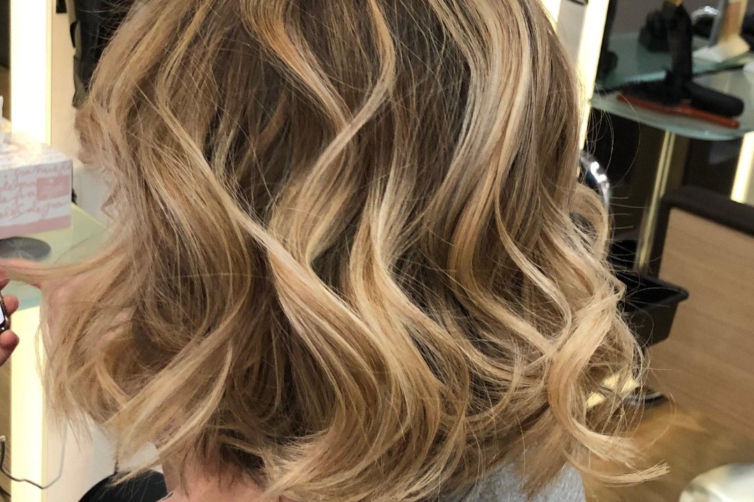 Julio’s Hair, Borough Road Gallery, London