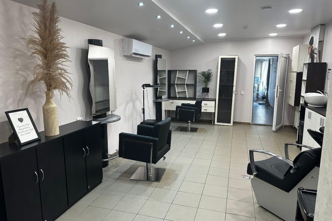 Hair Story by Erika, Aleksotas, Kaunas