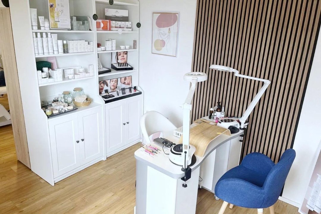 Ma Parenthèse Beauté, Kanton Neuenburg