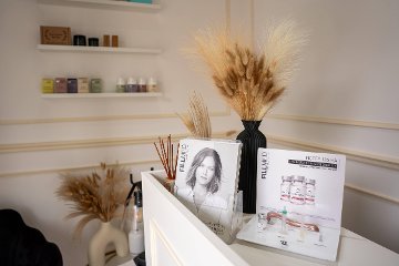 The Beauty Hut (ley) - Walton on Thames