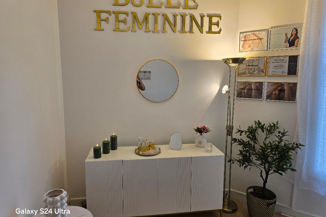 Bulle Féminine - Rueil Malmaison, Rueil-Malmaison, Hauts-de-Seine