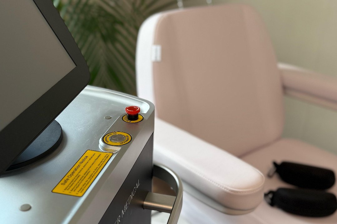 Luminé Laser Clinic, Badhuisweg, Apeldoorn